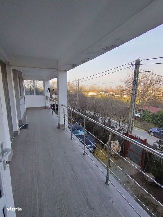 Casa P+1+M, 185 mp, teren 590 mp, Leamna de jos