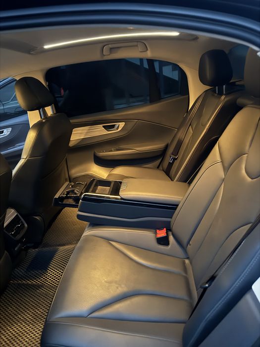 Hongqi eqm5 500tali