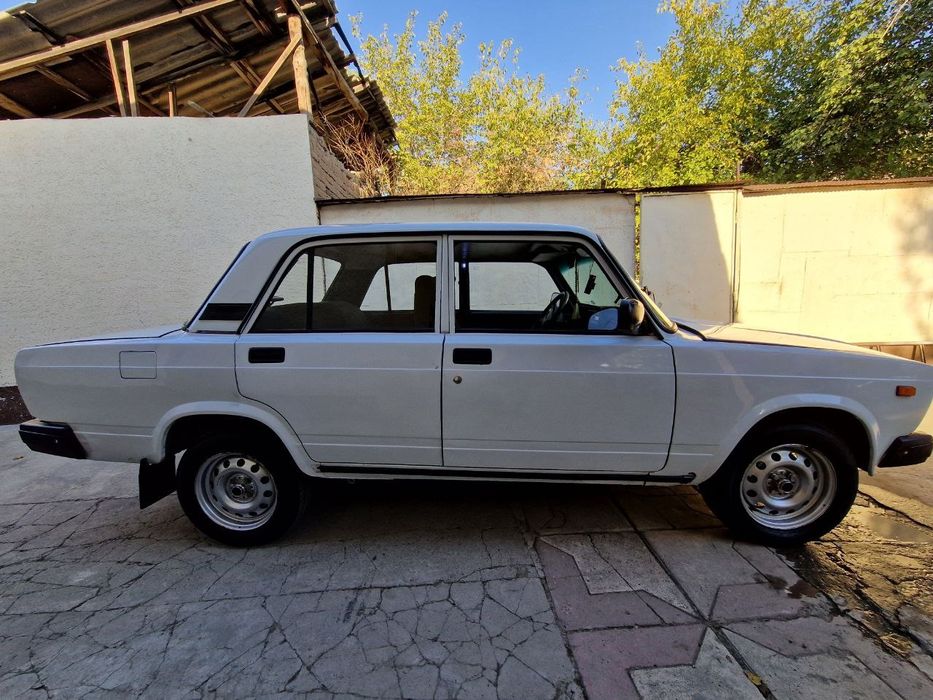Продаётся ваз 2107