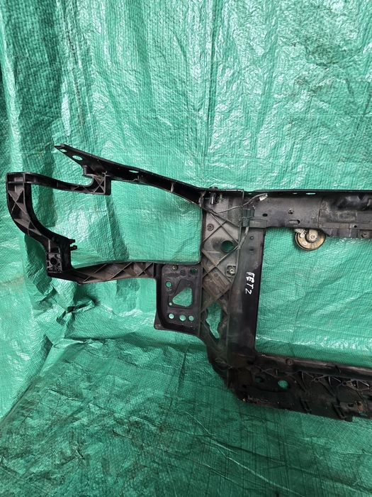 Телевизор рамка суппорт радиаторов Хендай Гетз рестайлинг Getz бампер