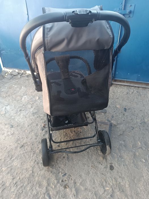 Продам детскую коляску