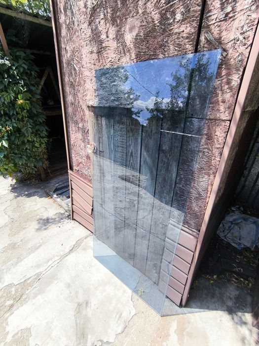 Стекло, закаленное