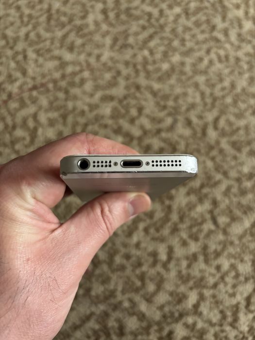 Iphone 5 32gb сотилади холати яхши