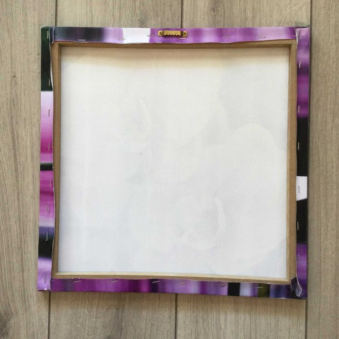 НОВА лилава / виолетова картина / репродукция на цвете 38,5 х 39 см