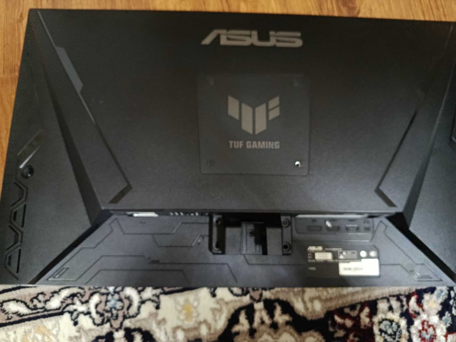 Монитор Asus 27 экран разбит