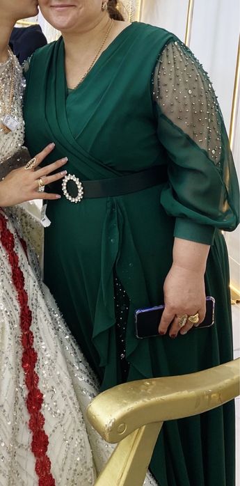 Вечерние платья