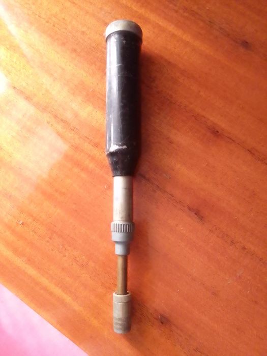 Шприц смазочный . нагнетатель