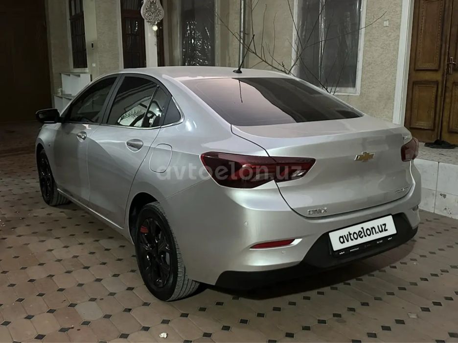 Оникс премер 2,