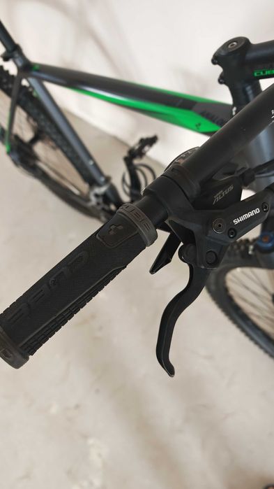 Bicicleta Cube Analog/MTB rockshox