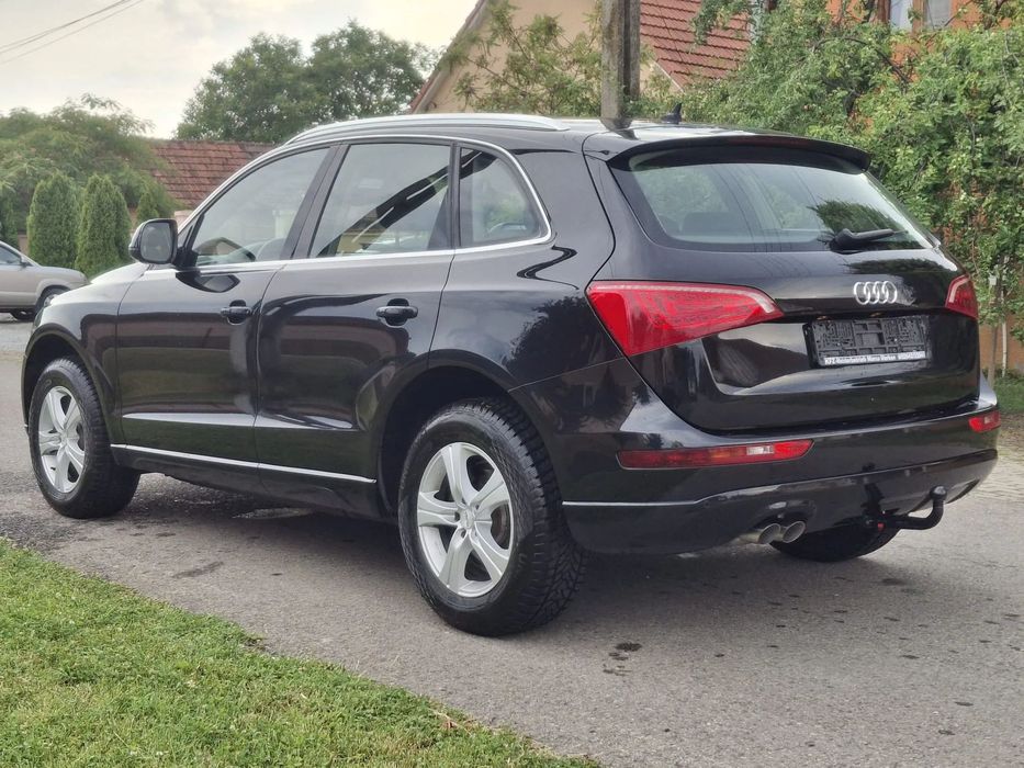 Audi Q5 - 2.0 TDI Quattro Automat - XENON / NAVI / LED/ Drive Mode