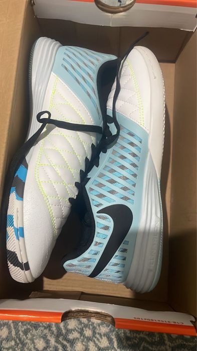 Зальник. Размер: 40 маломерка. Цена:15000