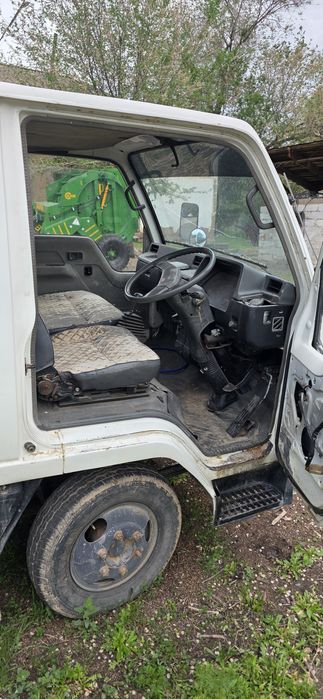 Mitsubishi canter