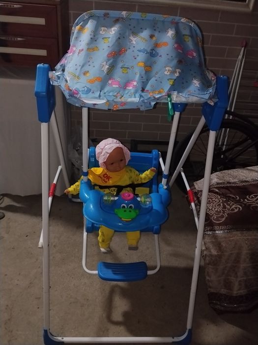 Продам качели для ребенка