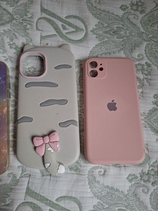 Чехлы на iphone 11