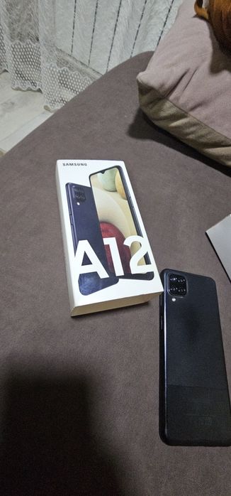 Продам самсунг а12