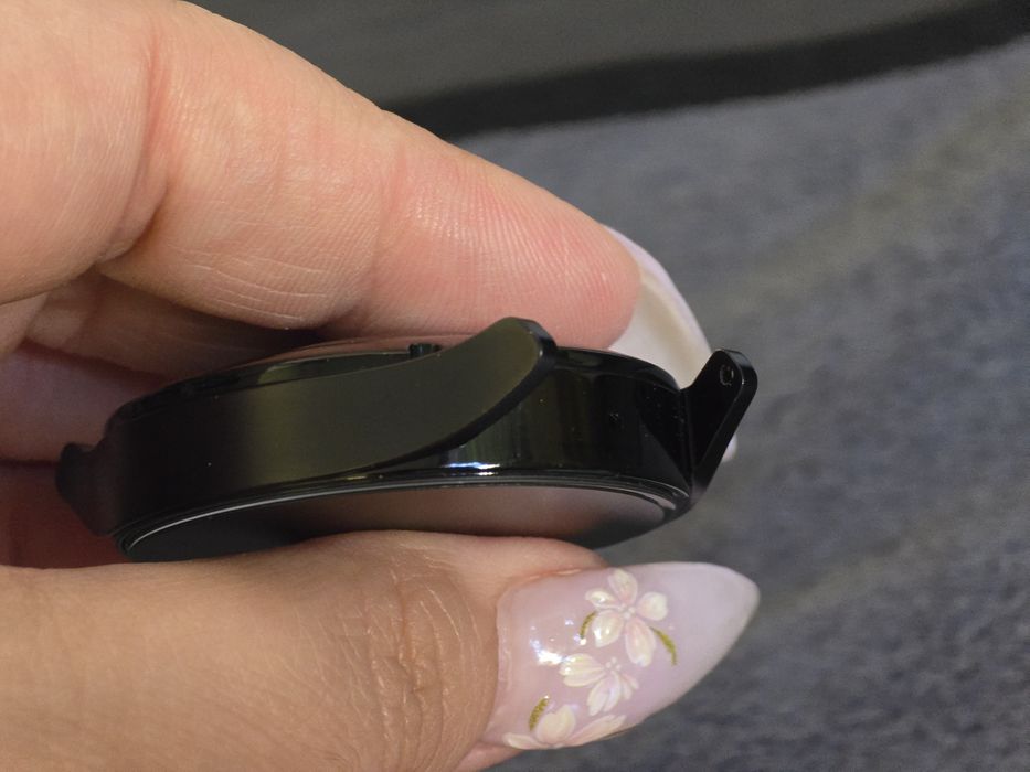 Samsung Galaxy Watch 6, 44mm с каишки и протектори
