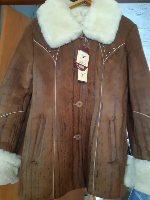 Продаётся;Шуба Овчина