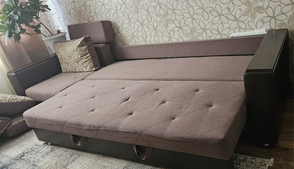 Продам диван 3,20