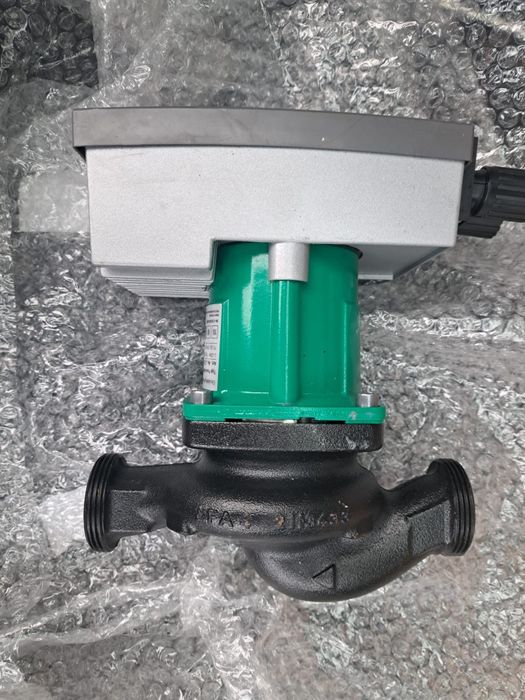 WILO YONOS MAXO PLUS 25/0.5-10 NOU
Vând po