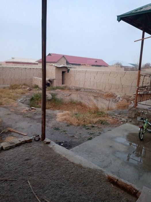 Tayyor Hovli sotiladi.