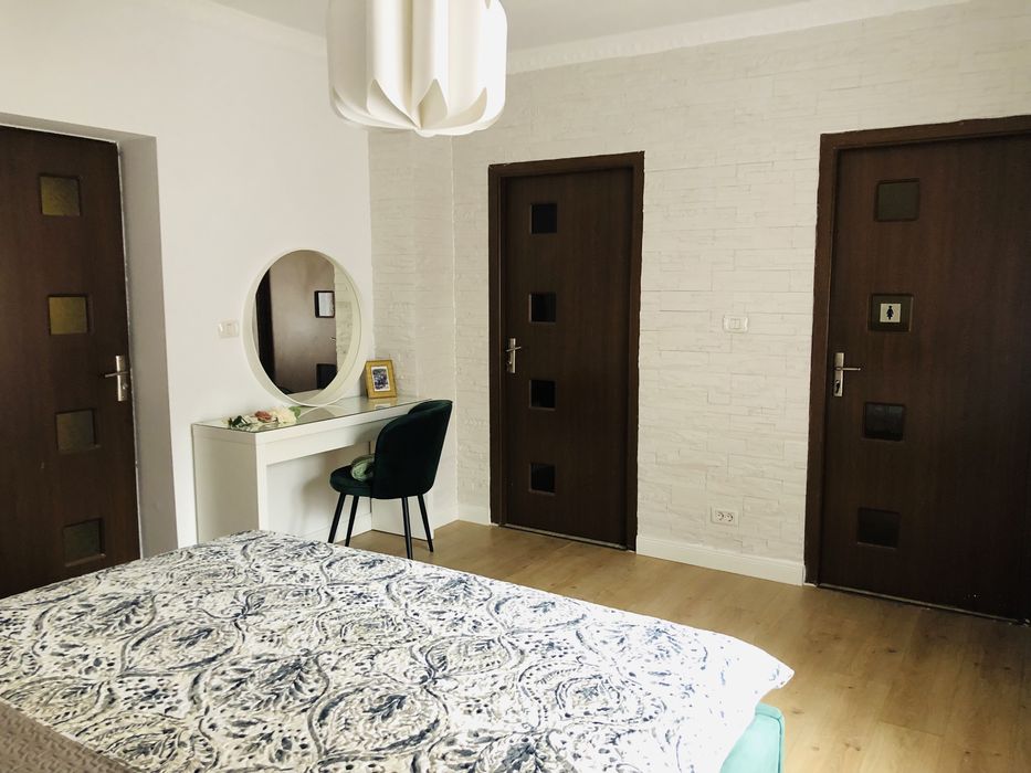 Vilă P+1, ultracentral- Vânzare sau închiriere pe termen lung