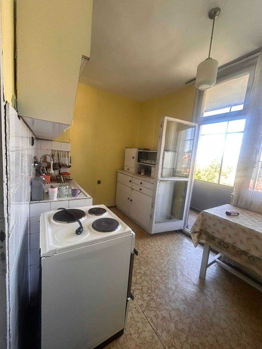Продава се Многостаен апартамент в Търговище, Изток 1 - 108 кв.м за 926 €/кв.м - Снимка #8