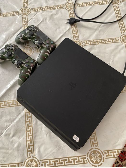 Playstation 4 slim/плестейшн 4 слим