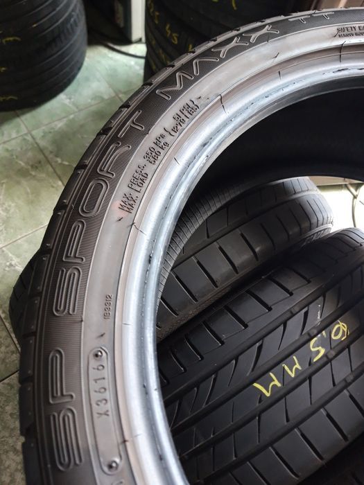 4 anvelope 215/45/18 Dunlop