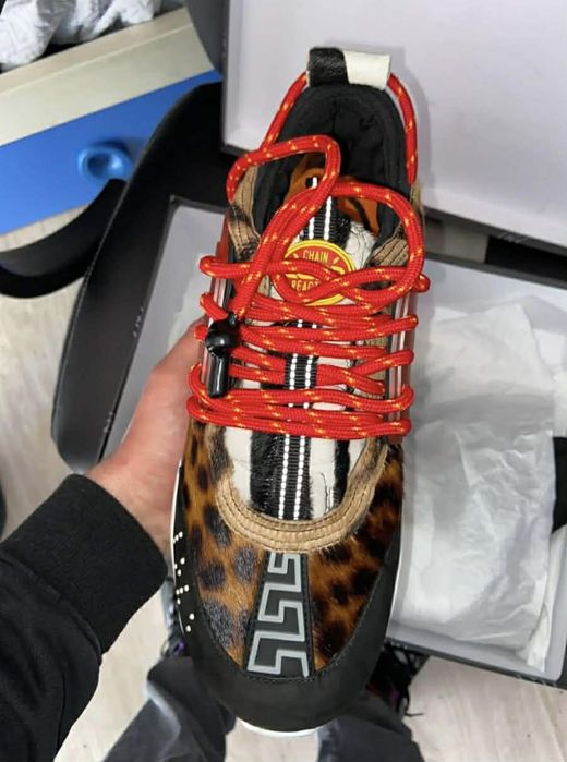 Versace Chain Reaction