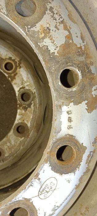 Продам резину на грузовую