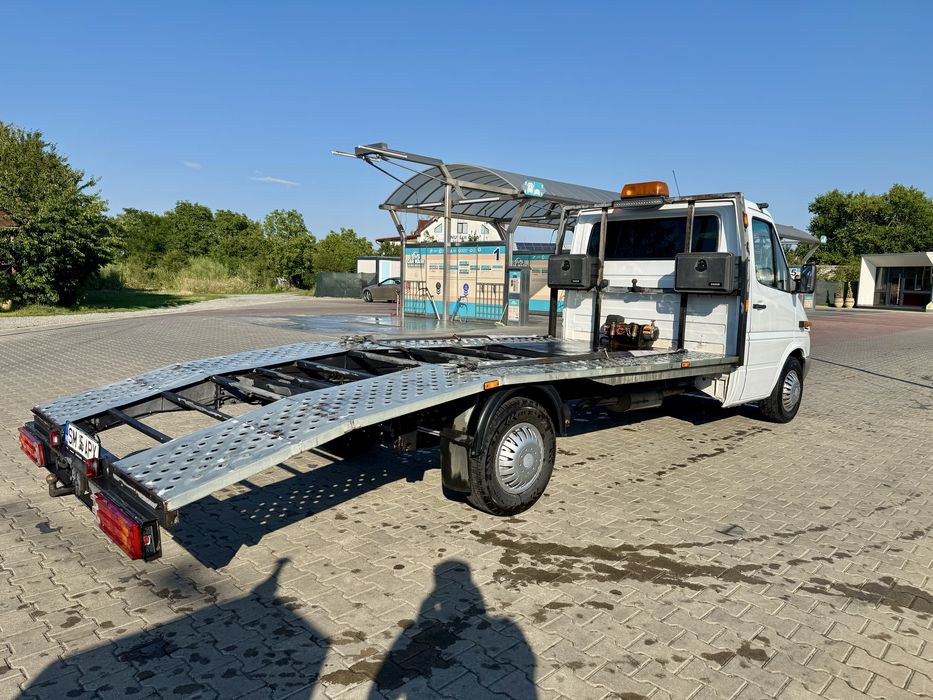 Mercedes Sprinter autoplatformă 3.5 tone 2.7CDI