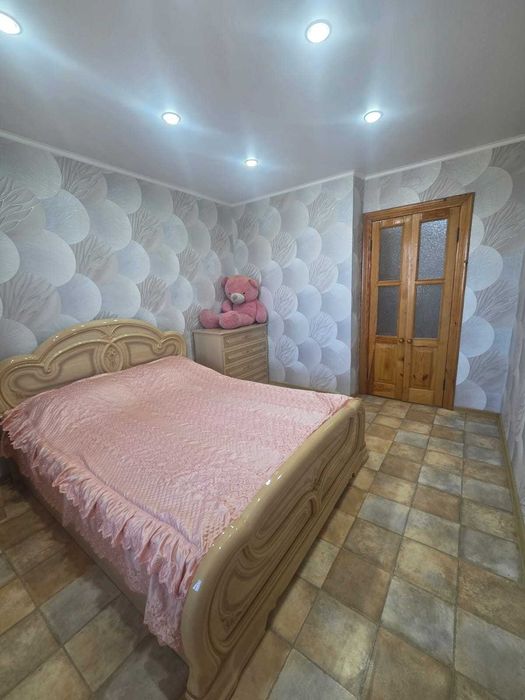 3 комн.квартира в 19 мкрн-не