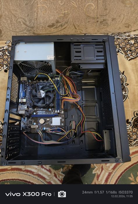 Продам комп без hdd нет боковой крышки