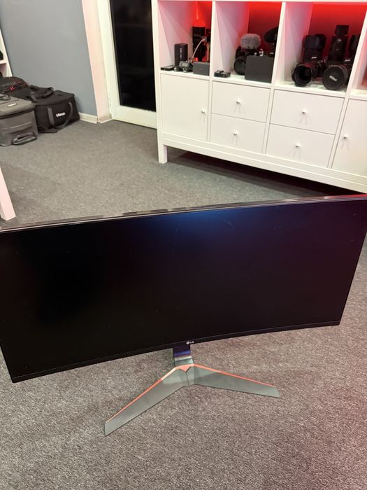 Monitor Curbat LG 34 inch ultra wide 144hz