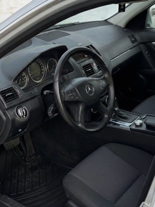 Mercedes-Benz c220 CDI