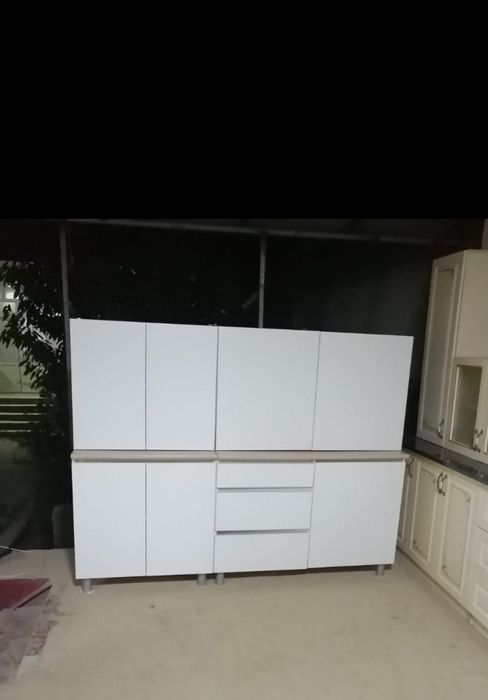 Кухонные гарнитуры