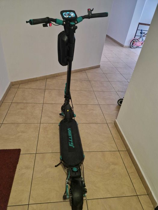 Trotineta Electrica Vsett 9+