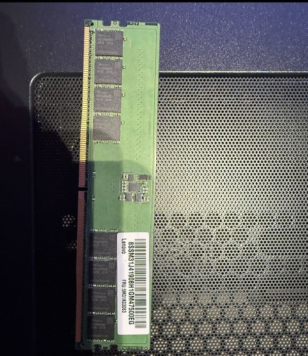 Placuta 16 gb ram ddr 5