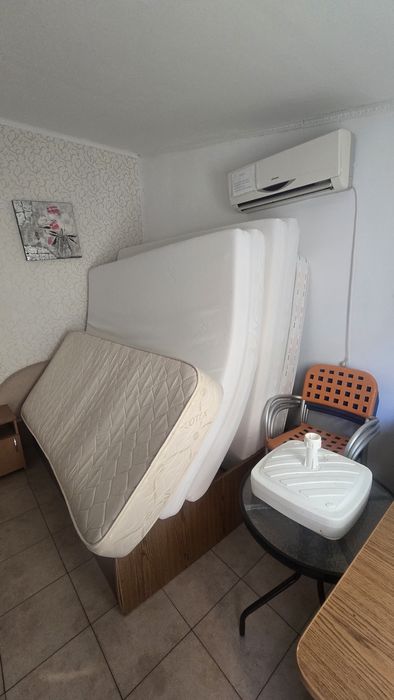 Saltele pat spuma