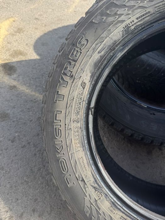 225/60/R17 Nokian Tyres