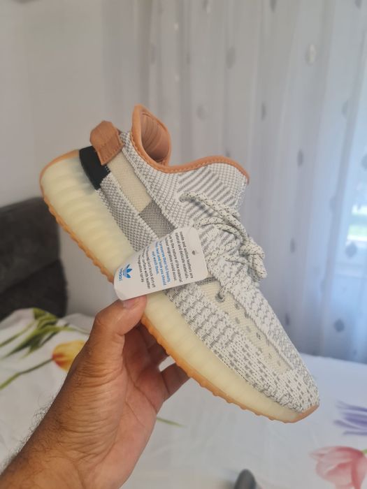 Yezzy noi cu eticheta toate marimile