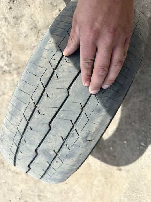 Продам шины на газель