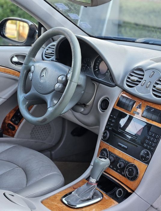 Mercedes CLK 2005г