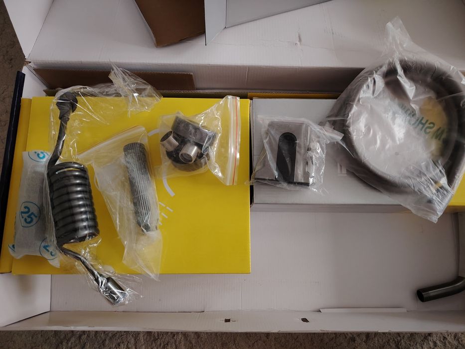 Смеситель для ванны