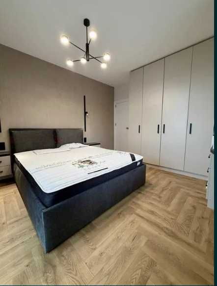 Продава се Двустаен апартамент в Пловдив, Център - 85 кв.м за 921 €/кв.м - Снимка #5