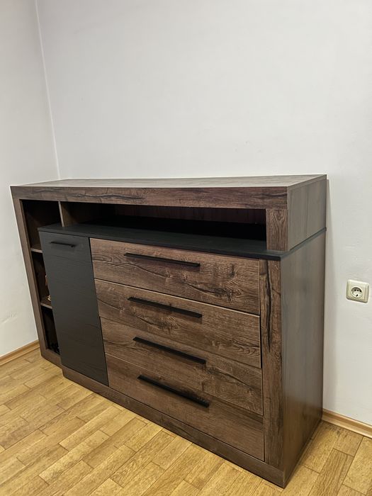 Спалня комплект Aiko с LED осветление + пейка + скрин