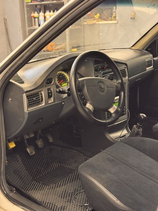 Nexia 2 ,1.6 2016 sport. 5500$