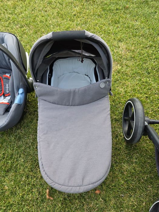 Vand Cărucior Cybex Bailos S Lux 3 in 1 Grey 2000 lei