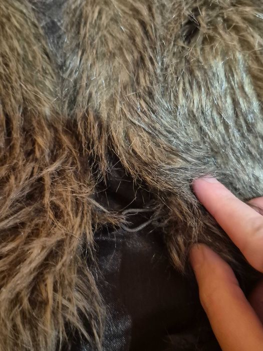 Vestă blană XS/S – cozy & chic, ofertă rapidă!