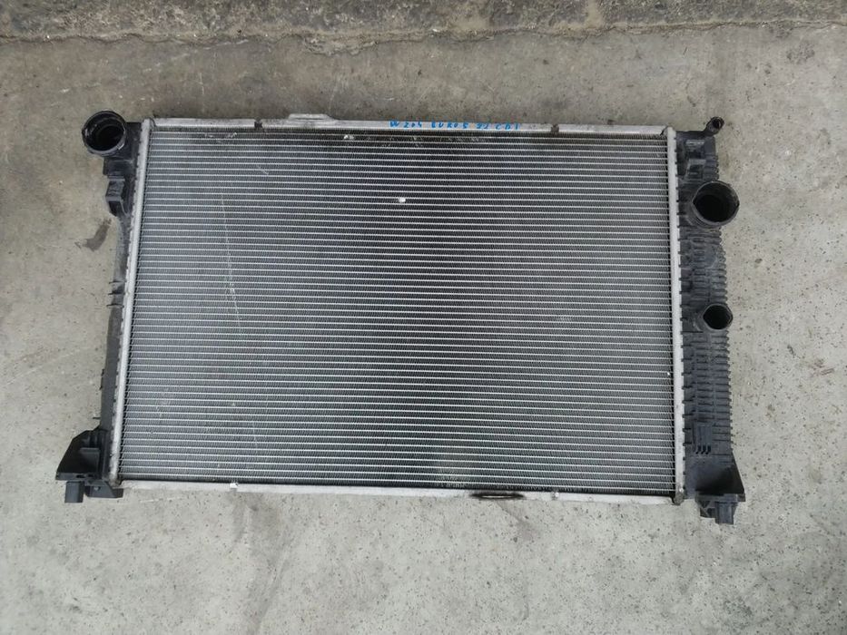 radiator apa  2.2 cdi mercedes c-class w204 euro 5 a2045003703